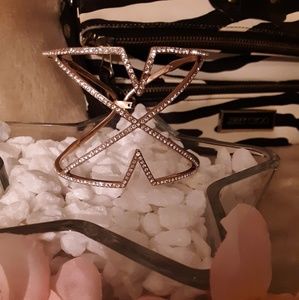 Henri Bendel Bracelet